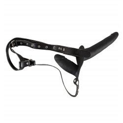 Double penetration strap-on + harness 