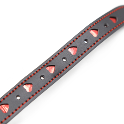 Ballgag med hjerterem, r�d/sort