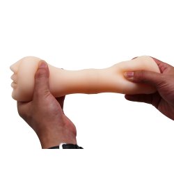 Onani stroker med mund og t�nder