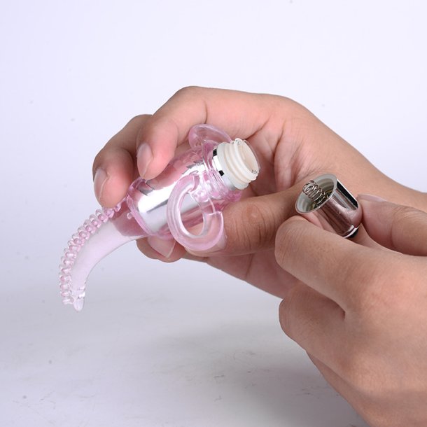 Finger vibrator with pink sensation 