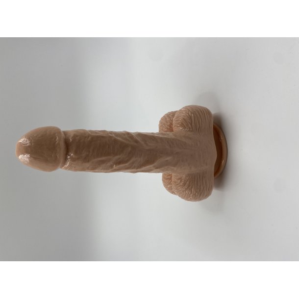 Realistiske dobbelte dildoer til et hul.