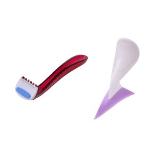 Bikini line shaving tool, triangle style