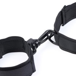 Ohmama fetish nylon collar med restraints