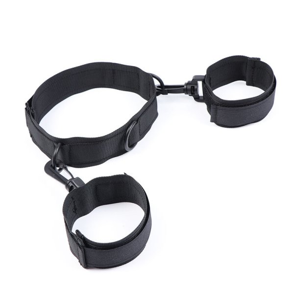 Ohmama fetish nylon collar med restraints