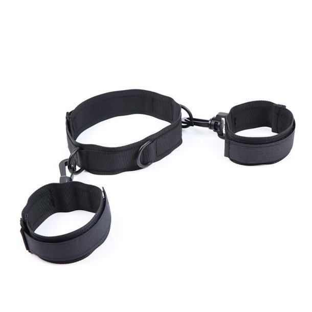 Ohmama fetish nylon collar med restraints