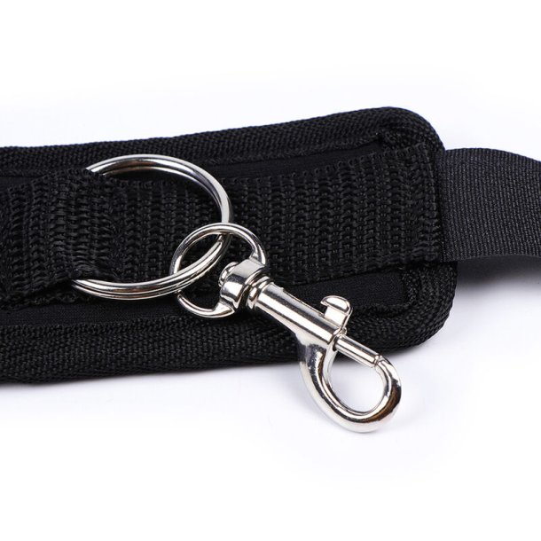 Ohmama fetish sugtion cup restraints