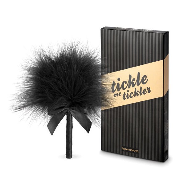 Bijoux Les Petits Bonbons dark playful tickler 