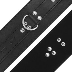 Darkness sort h�ndkuf